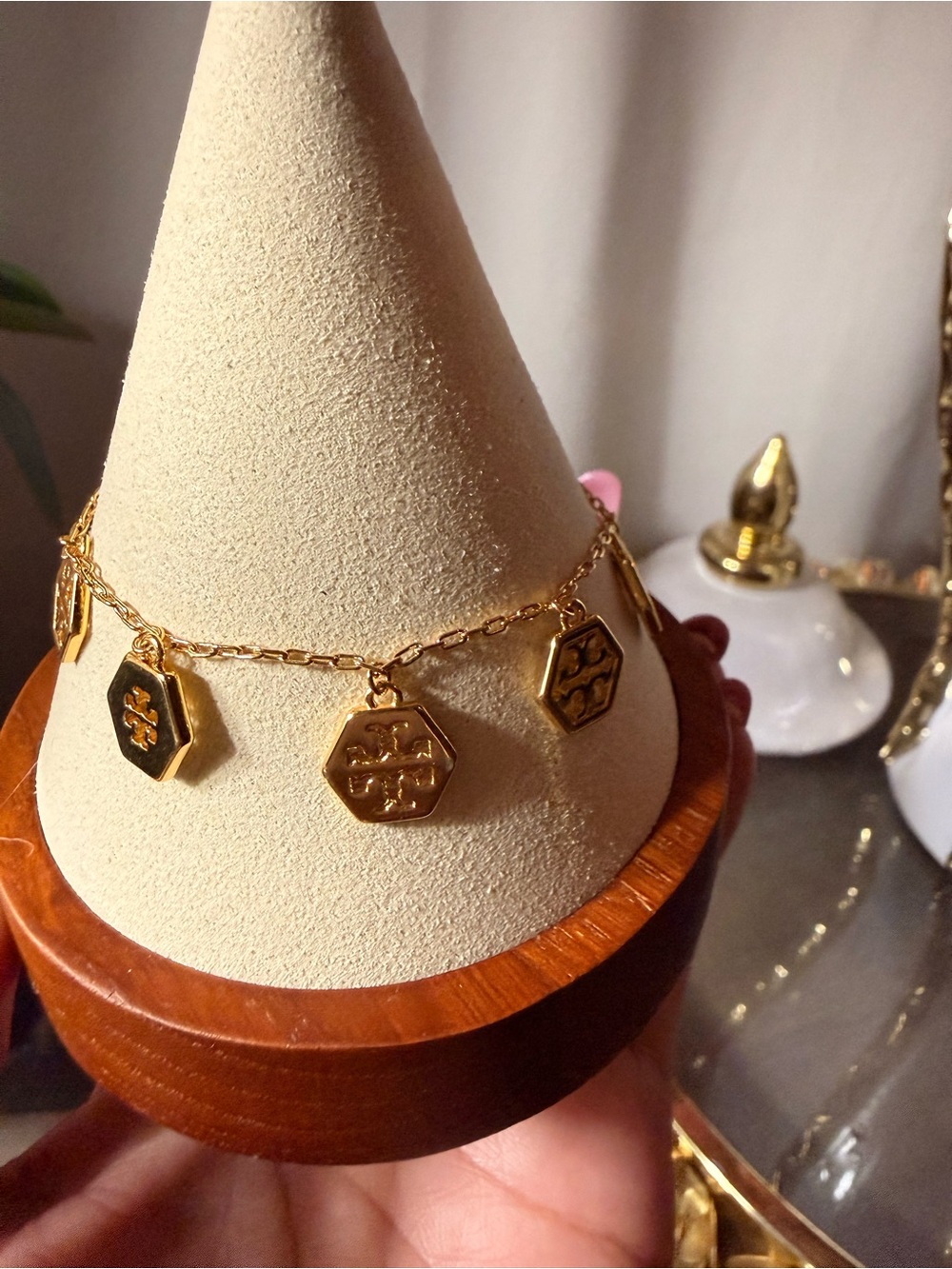 Tory Burch Gold Hexagon Logo Charm Bracelet Size 6.75
